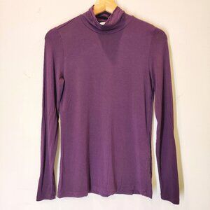 Aritzia Babaton Women's Violet Lightweight Slim Fit Long Sleeve Turtleneck | S